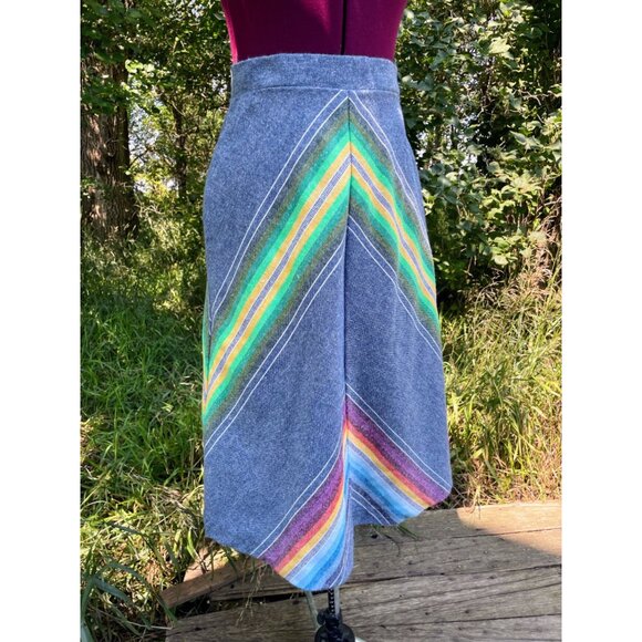 Vintage 1970's Rainbow Chevron Skirt Boho HIppy Size Small - Picture 10 of 15